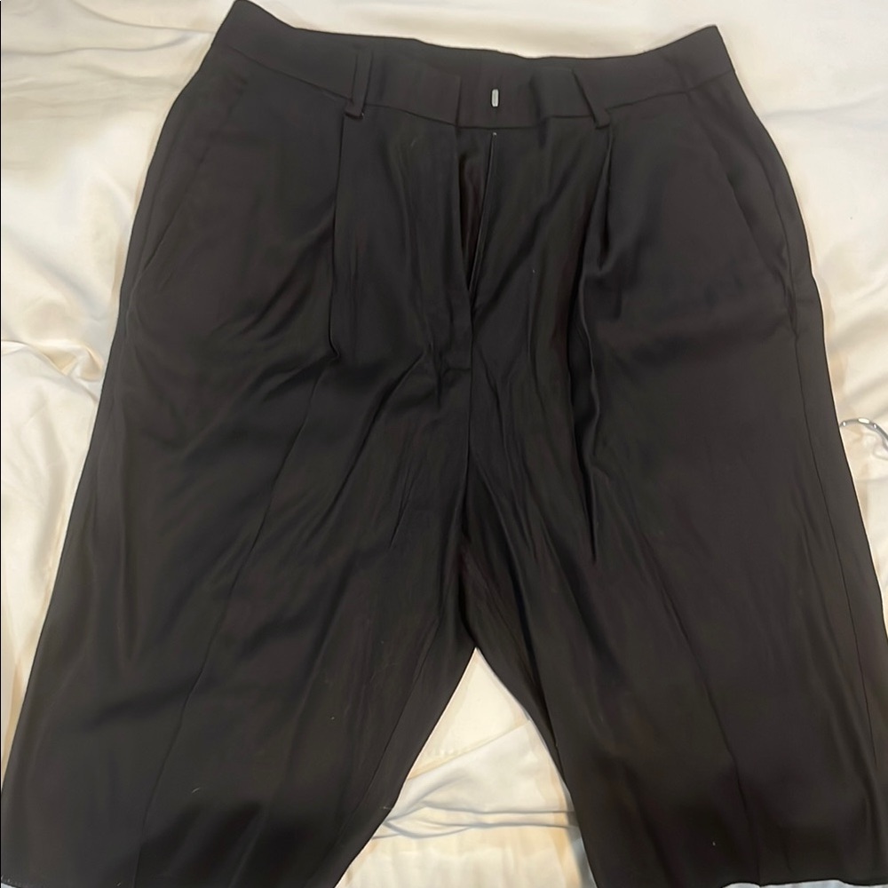 Classic Black Pleated Shorts Maison Margiela